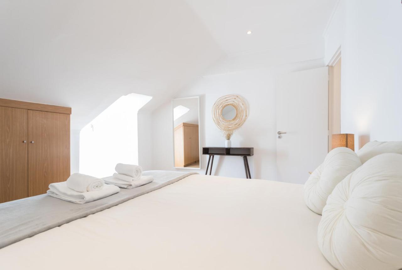 Rato Cozy 3Br W/Balcony - By Lu Holidays Apartment Lisabona Exterior foto